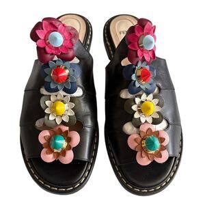 Fendi Floral-appliqué Leather Mule Sandal, Nero/multi‎ Womens Size Size 39